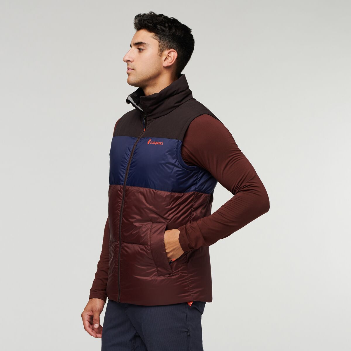 Solazo Down Vest - Men's - Image 12
