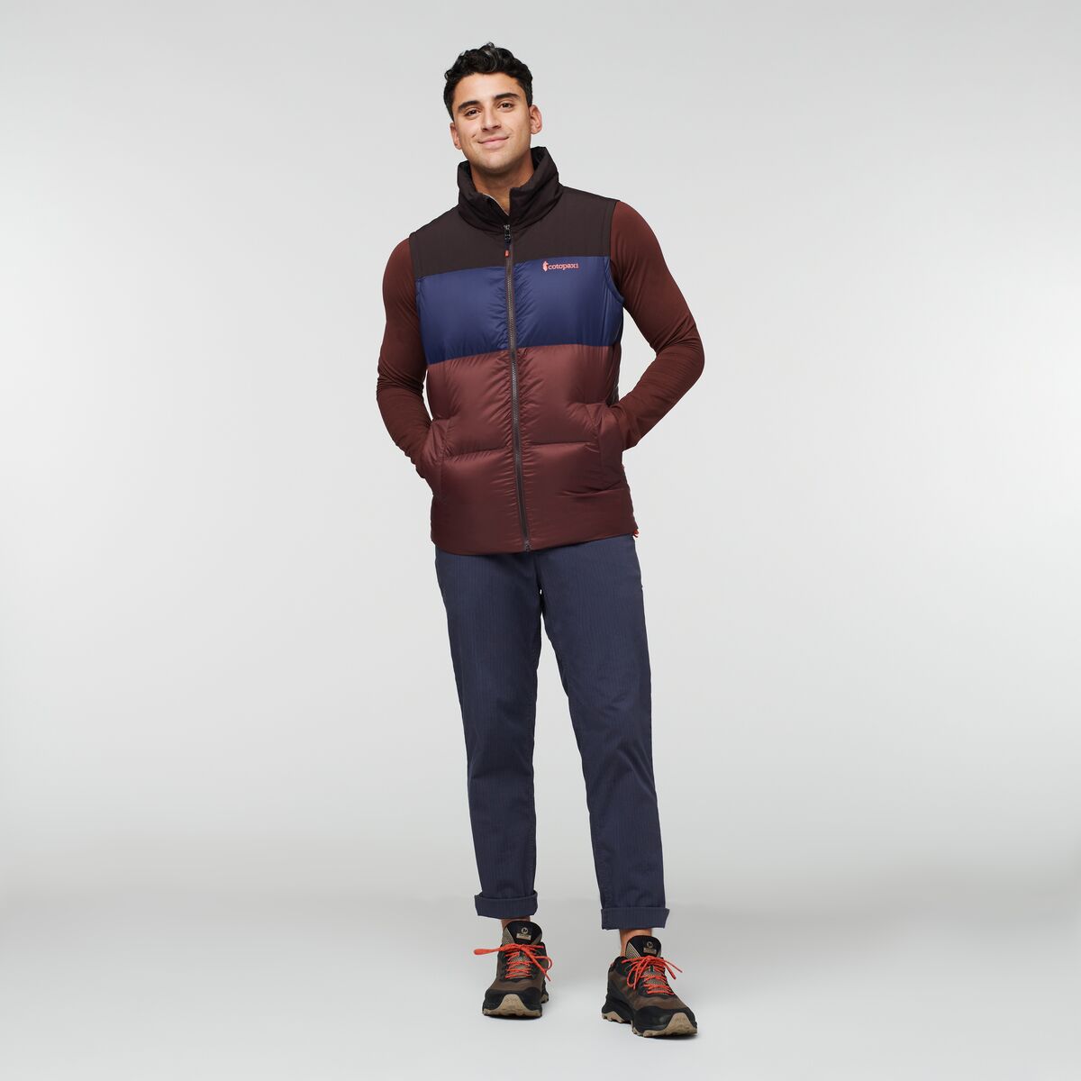 Solazo Down Vest - Men's - Image 11