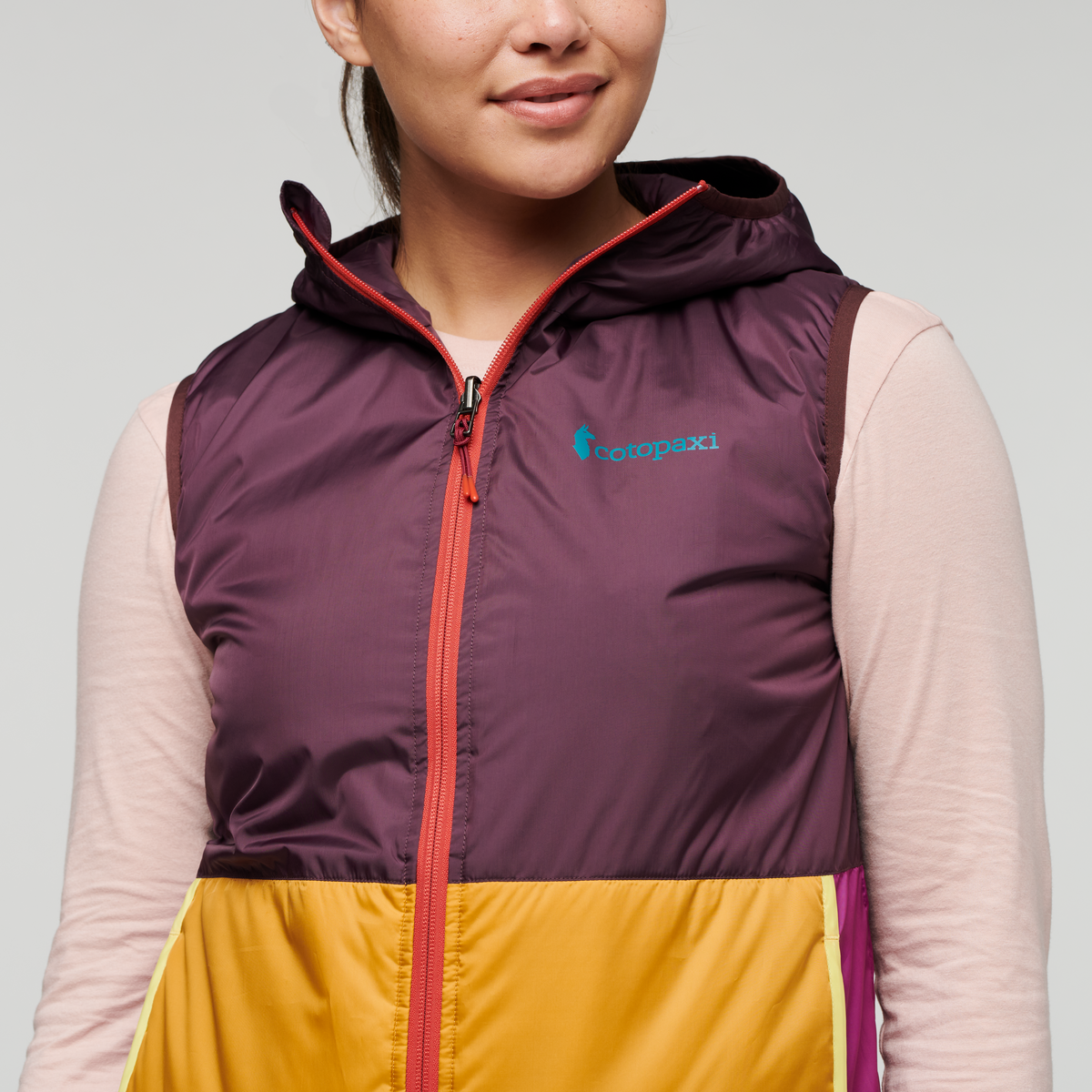 Teca Cálido Hooded Vest - Women's - Image 18
