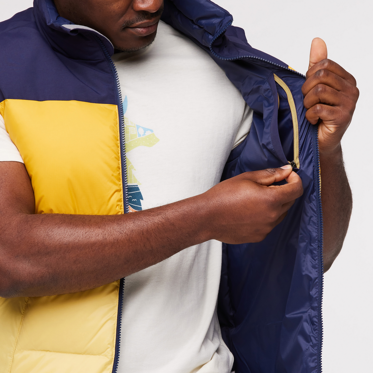 Solazo Down Vest - Men's - Image 5