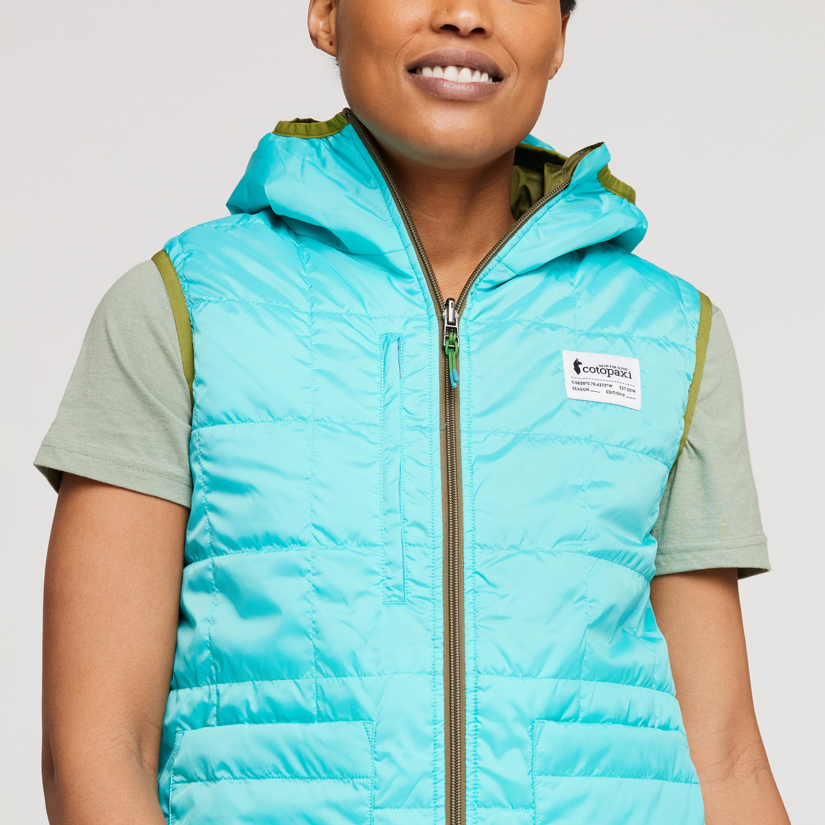 Teca Cálido Reversible Hooded Vest - Women's - Image 24