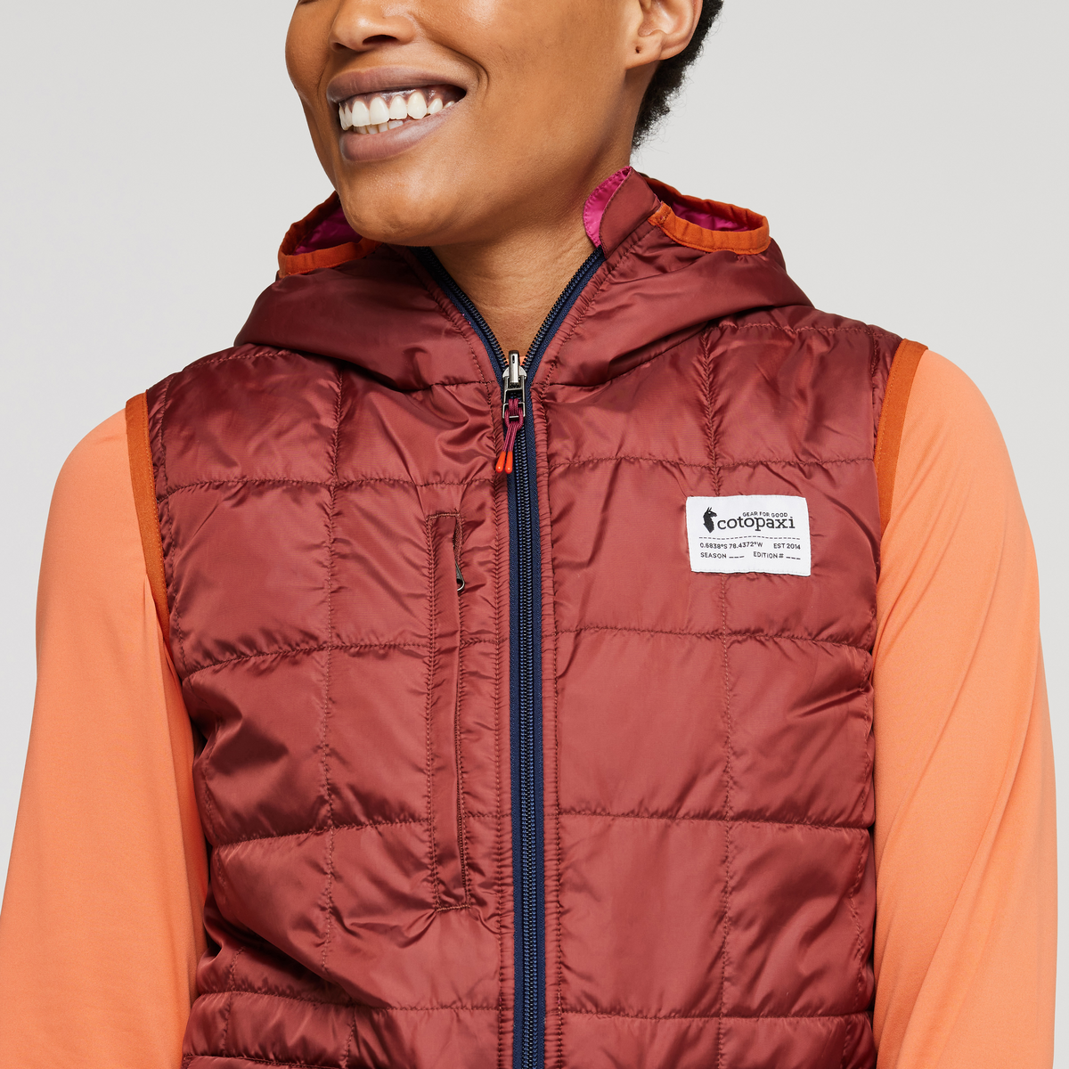 Teca Cálido Reversible Hooded Vest - Women's - Image 21