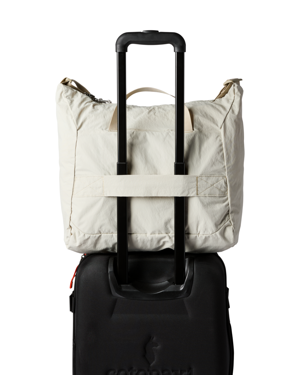 Empacable 30L Tote - Image 16