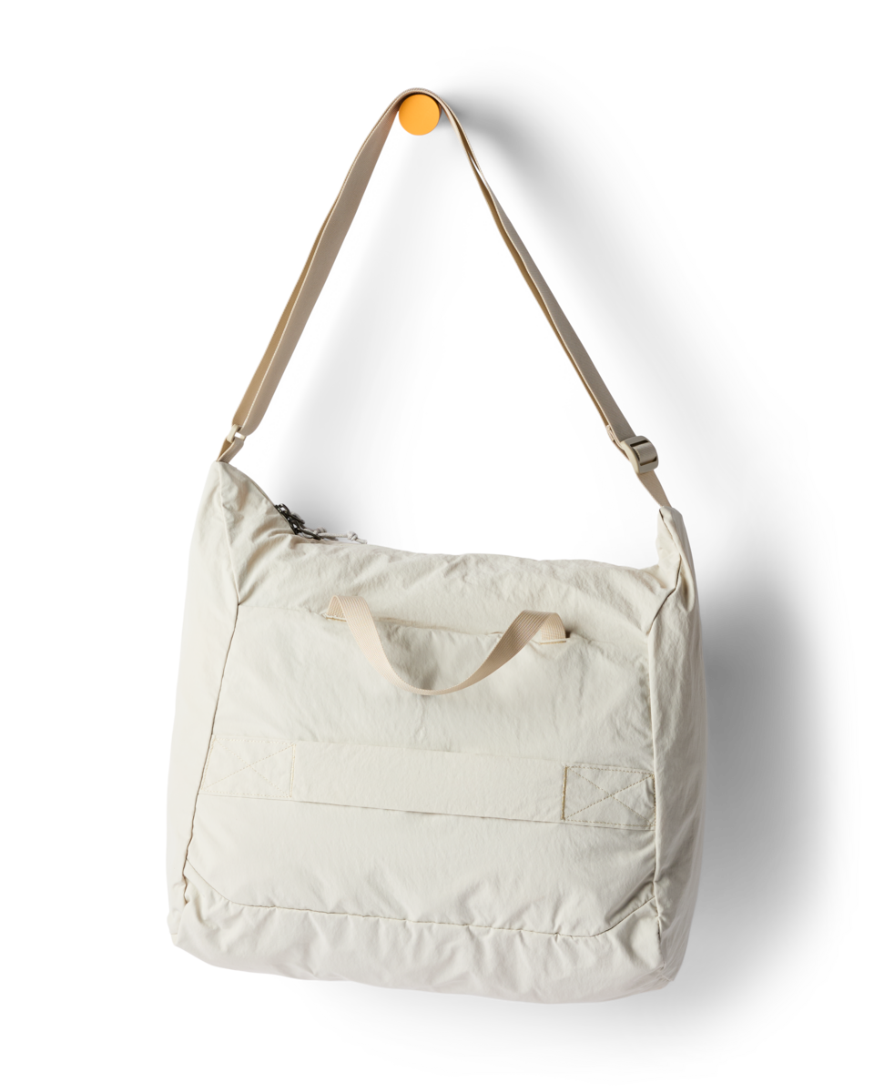 Empacable 30L Tote - Image 19