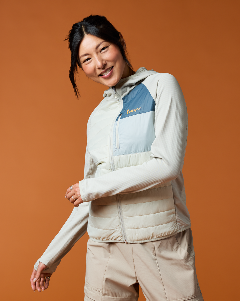 Acodo Hybrid Hooded Jacket - Women's - Image 9